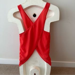 Dynamite open back top